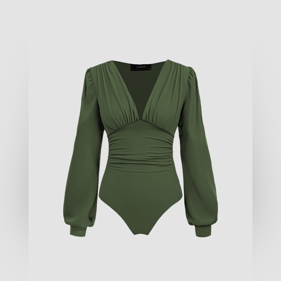 BRAND NEW- V neck body suit with tags on - Picture 1 of 2